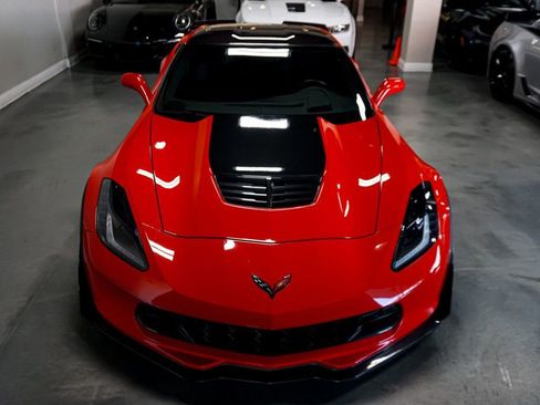 Used 2015 Chevrolet Corvette Z06 w/ 3LZ Preferred Equipment Group image 39