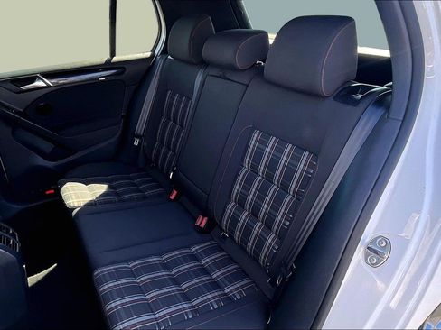 Used 2013 Volkswagen GTI 4-Door image 19