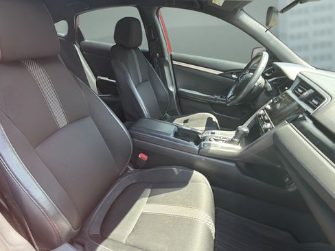 Used 2021 Honda Civic Sport image 19