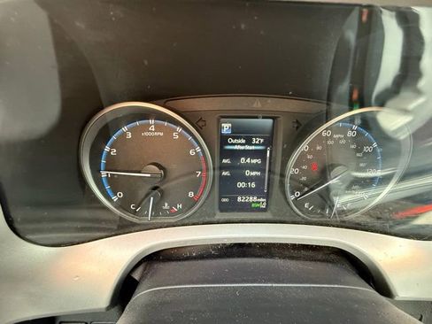 Used 2018 Toyota RAV4 XLE w/ Plus Extra Value Package image 12