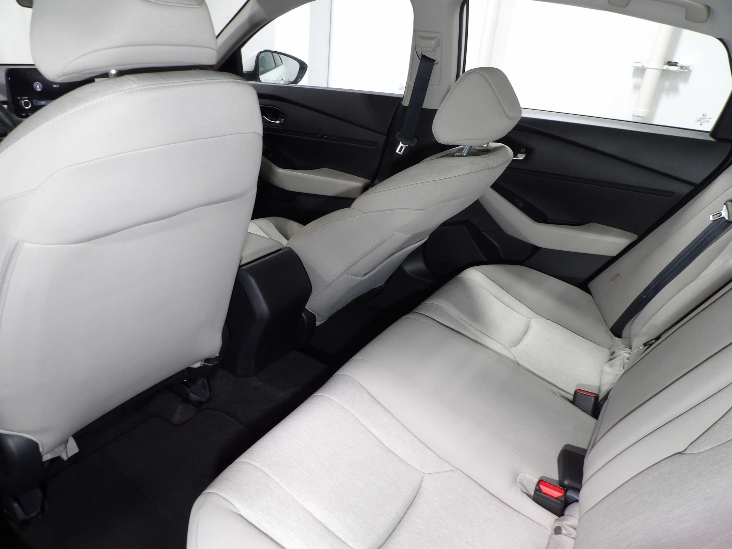 Used 2023 Honda Accord EX image 13