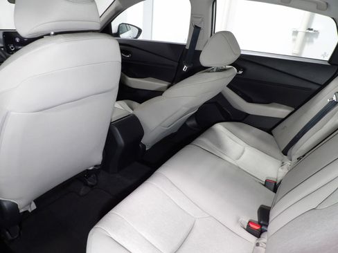 Used 2023 Honda Accord EX image 13