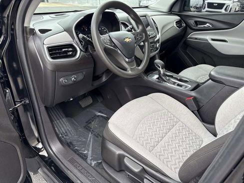Used 2024 Chevrolet Equinox LS w/ Midnight Edition image 10