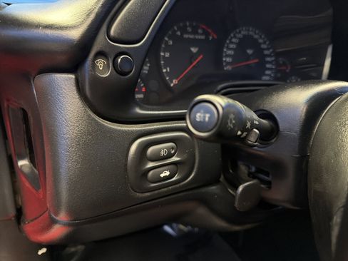 Used 1997 Chevrolet Corvette Coupe image 15