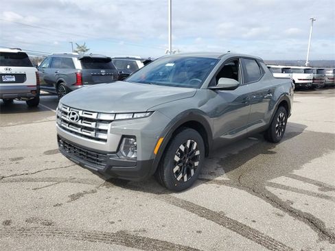 New 2026 Hyundai Santa Cruz SE image 2