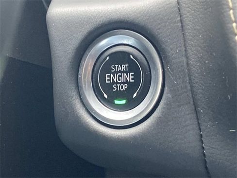 Used 2024 Chevrolet Tahoe Premier image 34