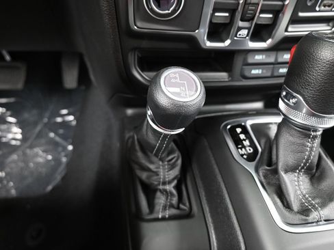 New 2026 Jeep Gladiator Sport image 20