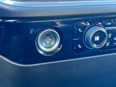 Used 2022 Chevrolet Silverado 1500 RST w/ Protection Package image 32