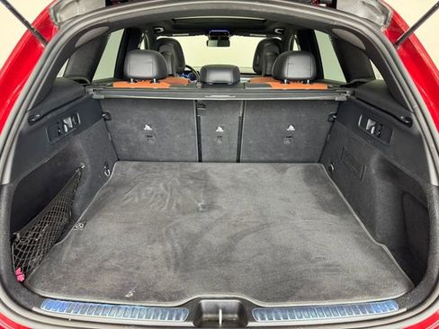 Used 2023 Mercedes-Benz GLC 300 image 8