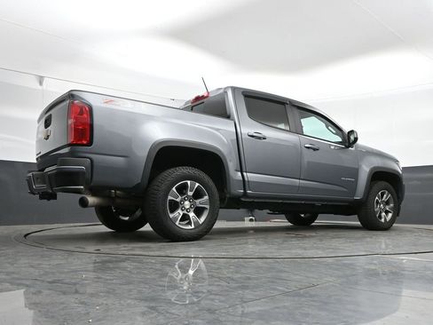 Used 2018 Chevrolet Colorado Z71 AWD/4WD image 39