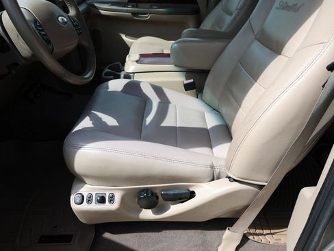 Used 2003 Ford Excursion Limited image 30