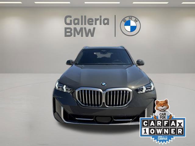 Certified 2024 BMW X5 sDrive40i w/ Premium Package RWD image 3