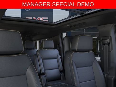 Used 2026 GMC Yukon XL Elevation w/ Elevation Premium Package AWD/4WD image 24