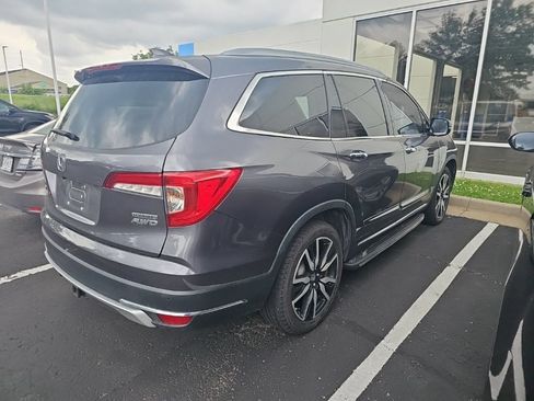 Used 2019 Honda Pilot Touring image 5