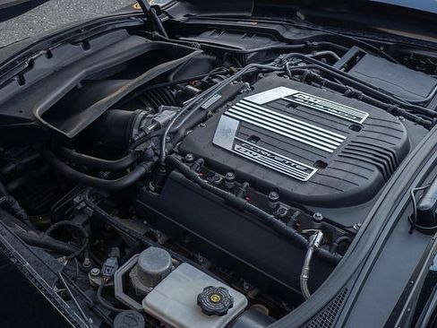 Used 2016 Chevrolet Corvette Z06 w/ 3LZ Preferred Equipment Group image 21