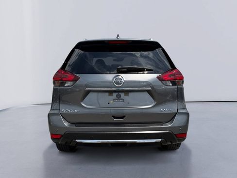 Used 2019 Nissan Rogue SV AWD/4WD image 4