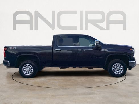 Used 2024 Chevrolet Silverado 2500 LTZ AWD/4WD image 15