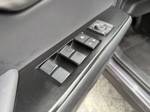 Used 2024 Lexus UX 250h FWD image 11