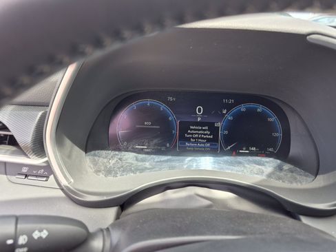 Certified 2025 Toyota Highlander XSE AWD/4WD image 10