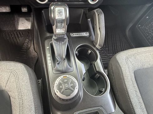 Used 2021 Ford Bronco Big Bend AWD/4WD image 23