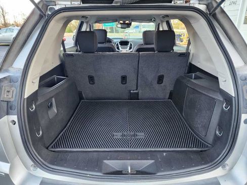 Used 2016 GMC Terrain SLE w/ Technology Package image 14