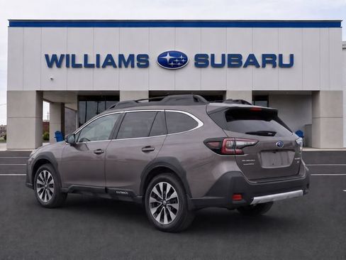 Used 2024 Subaru Outback Limited XT w/ Popular Package #2 AWD/4WD image 3