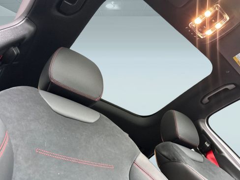 New 2025 Mercedes-Benz GLA 35 AMG AMG GLA 35 image 13