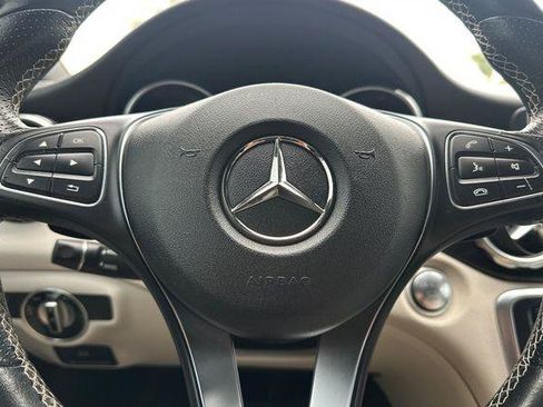Used 2018 Mercedes-Benz GLA 250 image 22