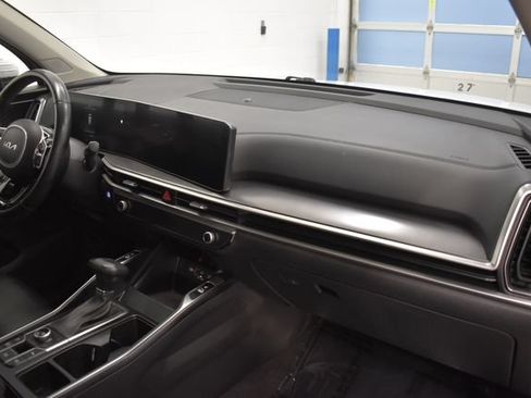 Used 2024 Kia Sorento S AWD/4WD image 18