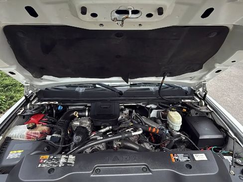 Used 2014 Chevrolet Silverado 2500 LT AWD/4WD image 35