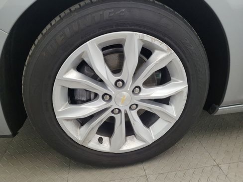 Used 2024 Chevrolet Malibu LT FWD image 31