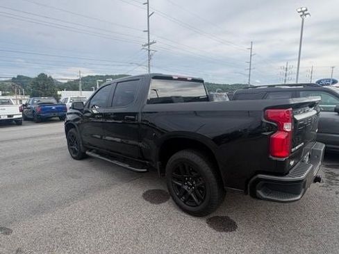 Used 2025 Chevrolet Silverado 1500 RST AWD/4WD image 4