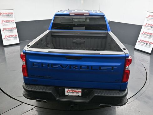 Used 2024 Chevrolet Silverado 1500 LT Trail Boss w/ LT Trail Boss Premium Package image 32
