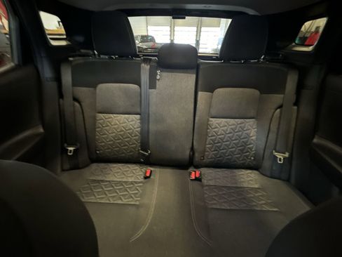 Used 2025 Nissan Kicks SV w/ SV Premium Package image 23