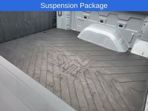 Used 2025 Chevrolet Silverado 1500 Custom Trail Boss w/ LPO, Dark Essentials Package AWD/4WD image 8