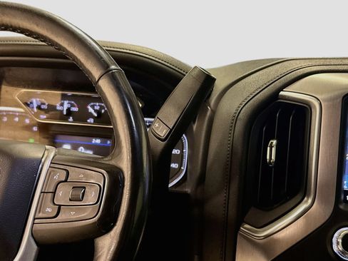 Used 2020 GMC Sierra 1500 SLT w/ SLT Premium Plus Package AWD/4WD image 17