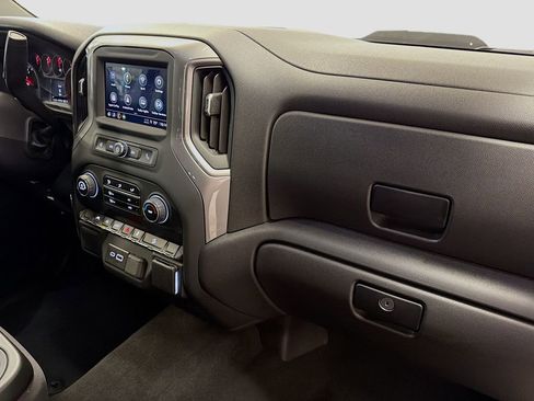 Used 2024 Chevrolet Silverado 1500 Custom Trail Boss AWD/4WD image 28