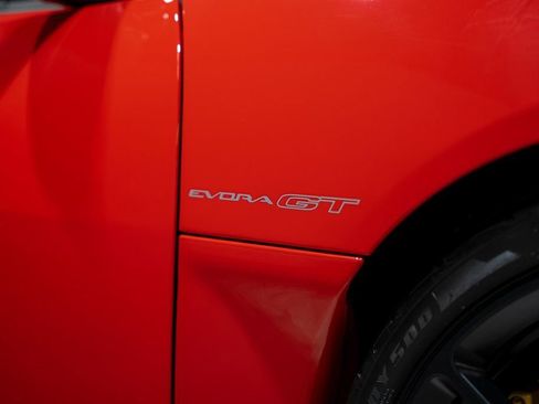 Used 2020 Lotus Evora image 24