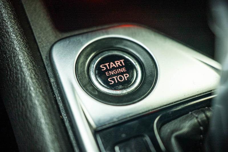Used 2025 Nissan Sentra SV FWD image 17