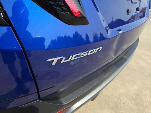 Used 2022 Hyundai Tucson Limited FWD image 11