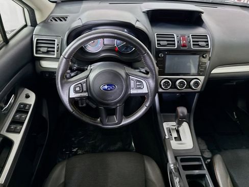 Used 2016 Subaru Crosstrek 2.0i Premium image 3