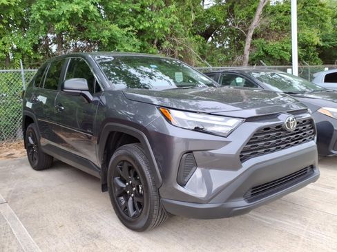 Certified 2025 Toyota RAV4 LE image 1