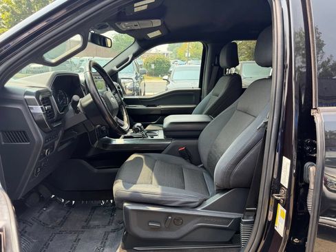 Used 2022 Ford F150 XLT w/ Equipment Group 302A High AWD/4WD image 9