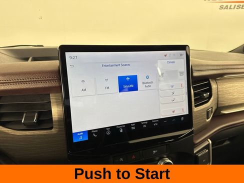 Used 2024 Ford Expedition Limited image 14