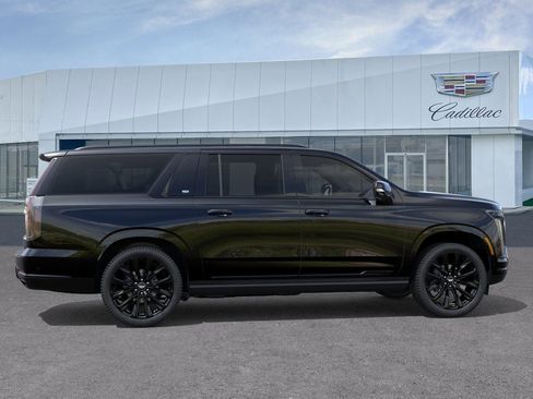 New 2026 Cadillac Escalade ESV Platinum Sport image 5