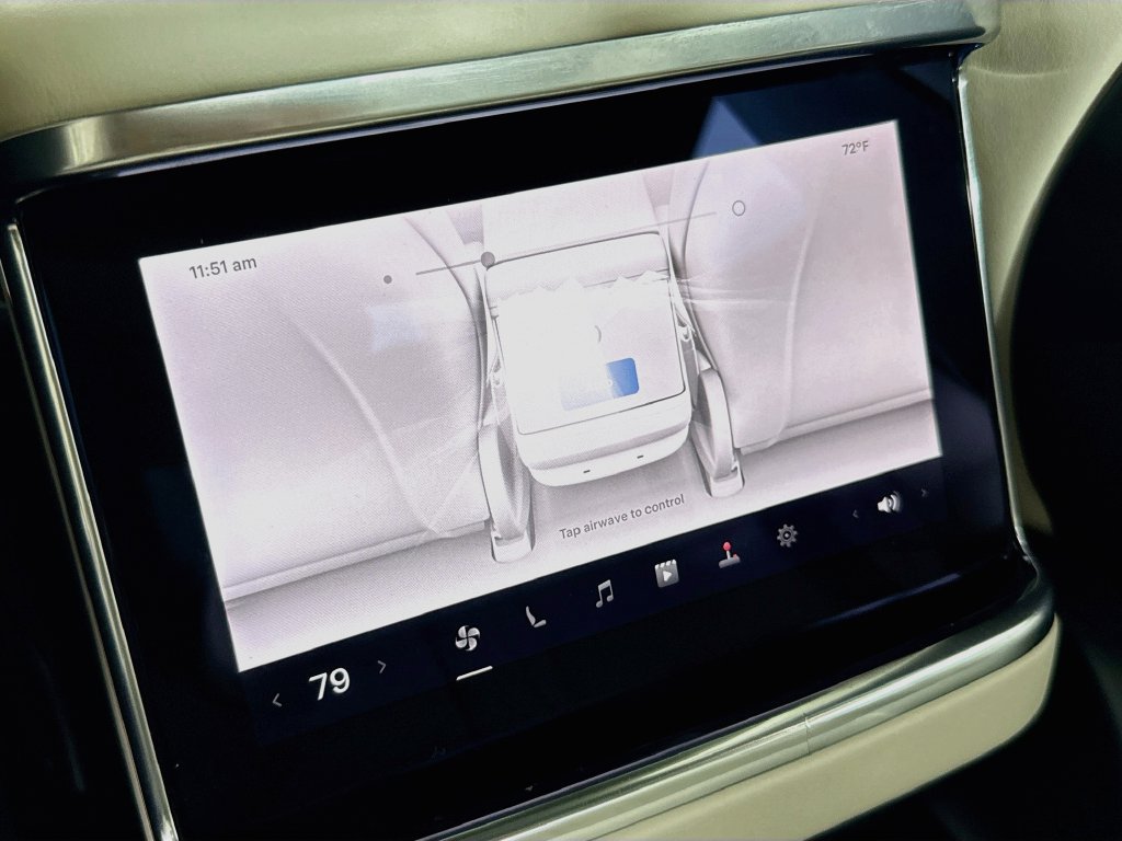 Used 2022 Tesla Model S Plaid AWD/4WD image 24