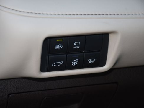 Used 2020 Toyota Highlander Platinum image 13