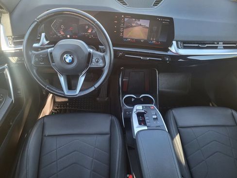 Used 2023 BMW X1 xDrive28i AWD/4WD image 16