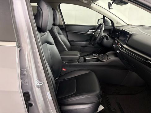 New 2026 Kia Sportage EX AWD/4WD image 44