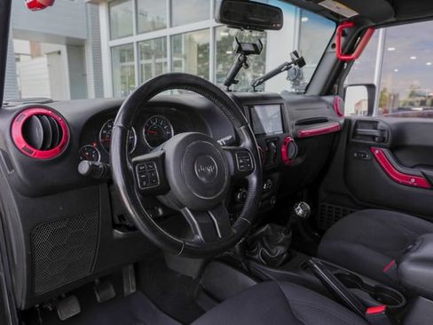 Used 2016 Jeep Wrangler Unlimited Sport w/ Quick Order Package 23S AWD/4WD image 19